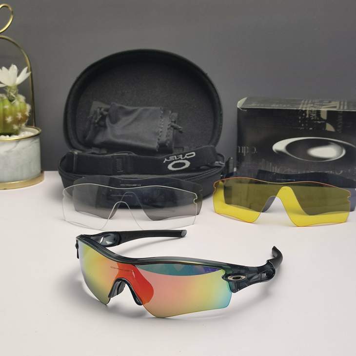 Picture of Oakley Sunglasses _SKUfw66124410fw